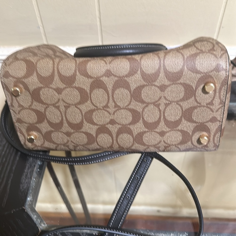 Coach Disney Evil Queen / Bad Girls Club Set - Picture 4 of 12
